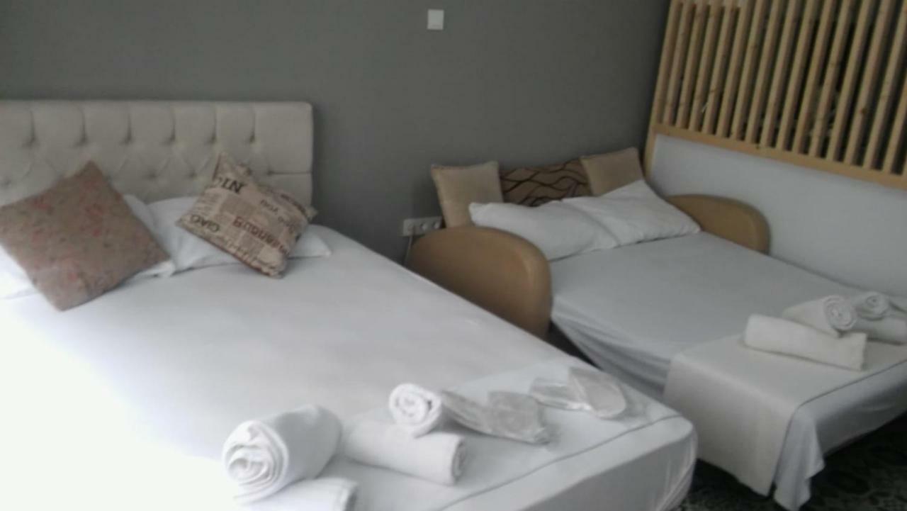 First Suite Taksim Istanboel Buitenkant foto