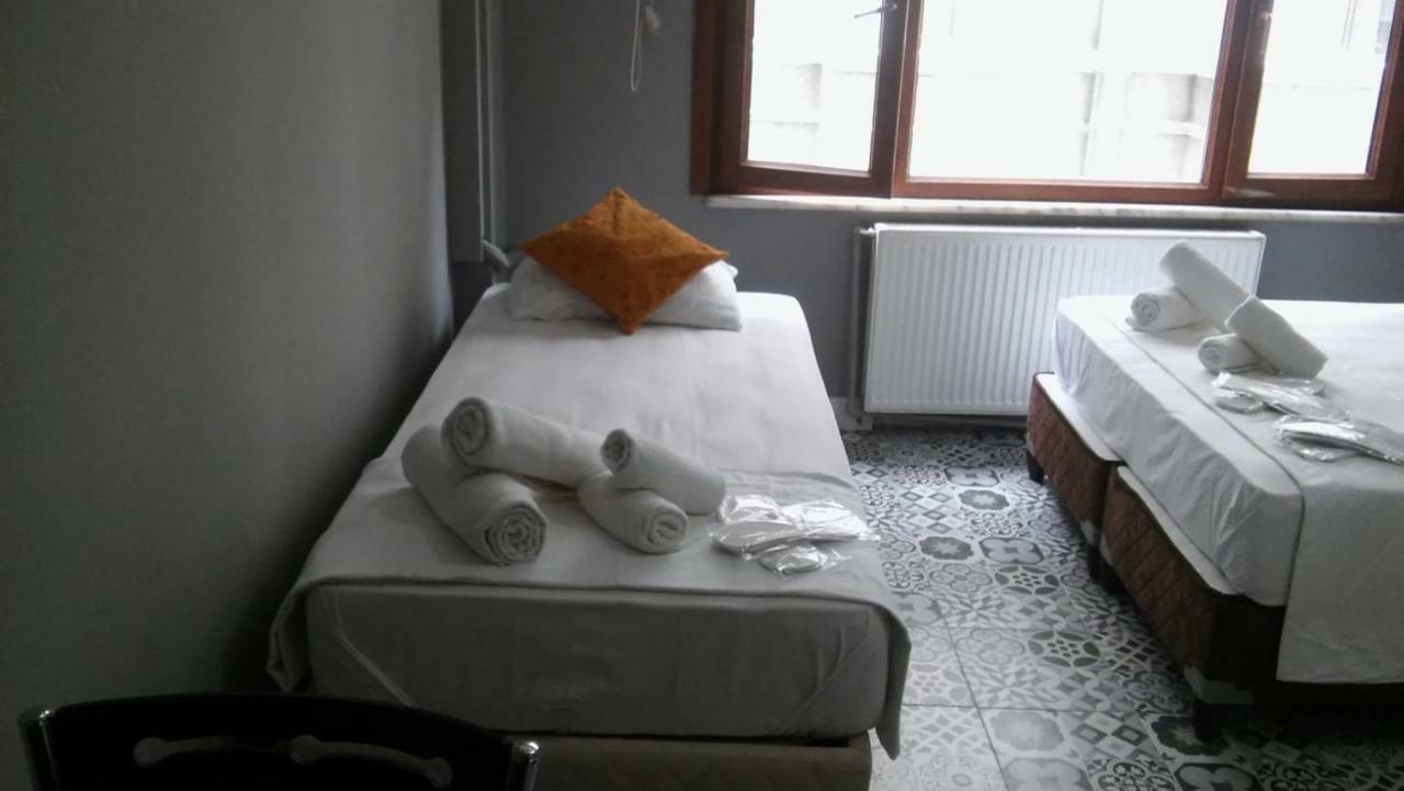 First Suite Taksim Istanboel Buitenkant foto