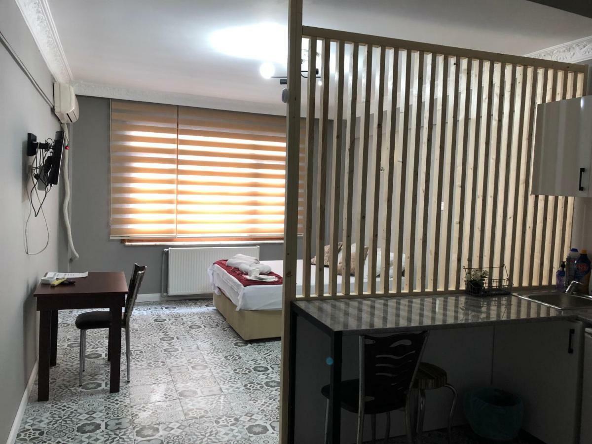 First Suite Taksim Istanboel Buitenkant foto