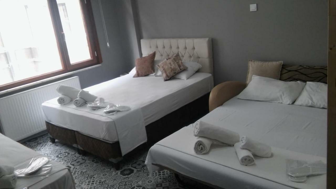 First Suite Taksim Istanboel Buitenkant foto