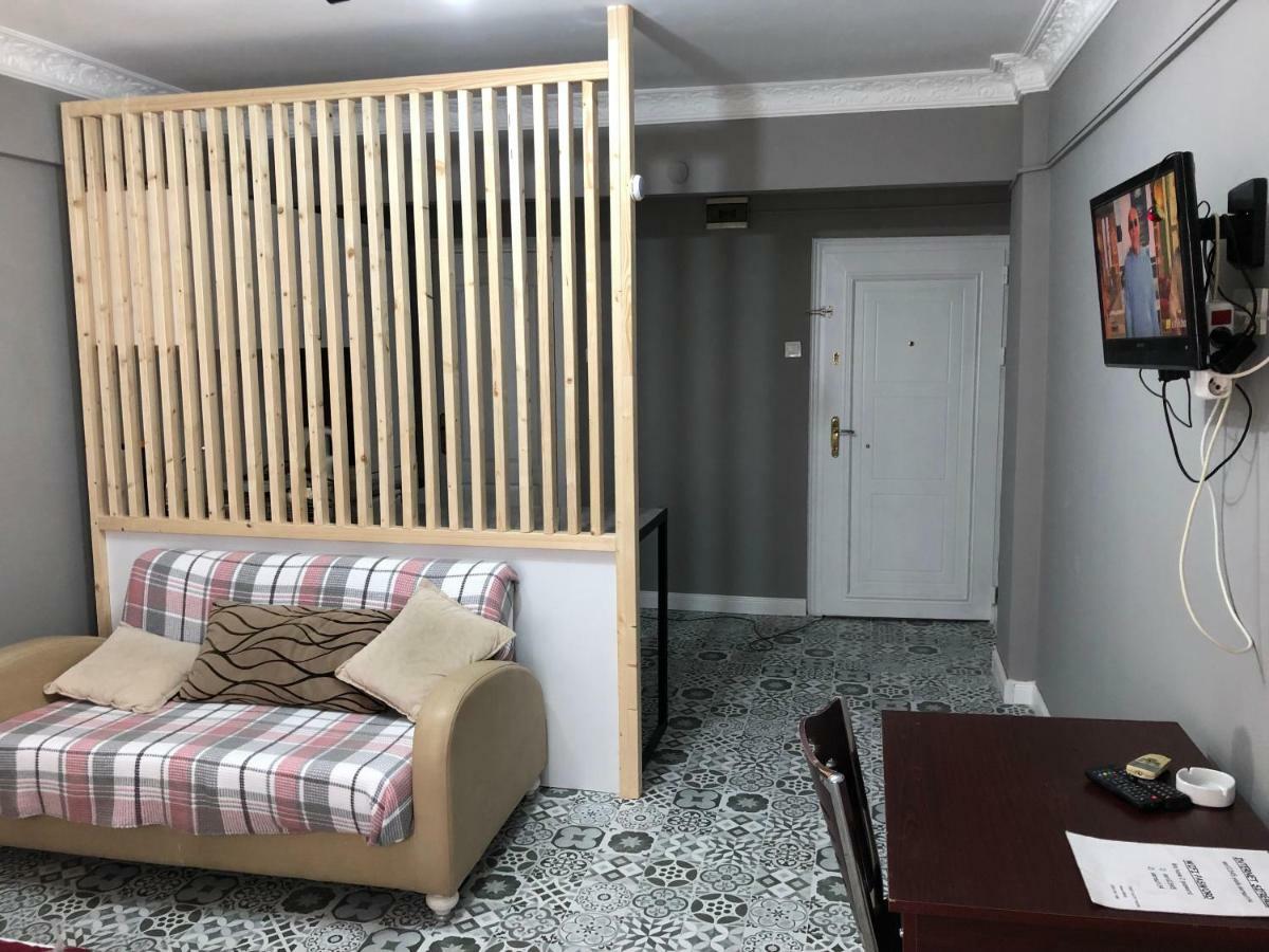 First Suite Taksim Istanboel Buitenkant foto